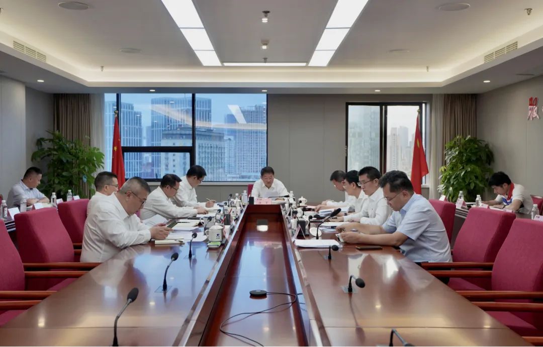 省ag亚娱集团集团向导班子“切记嘱托  感恩奋进”专题学习钻研会召开